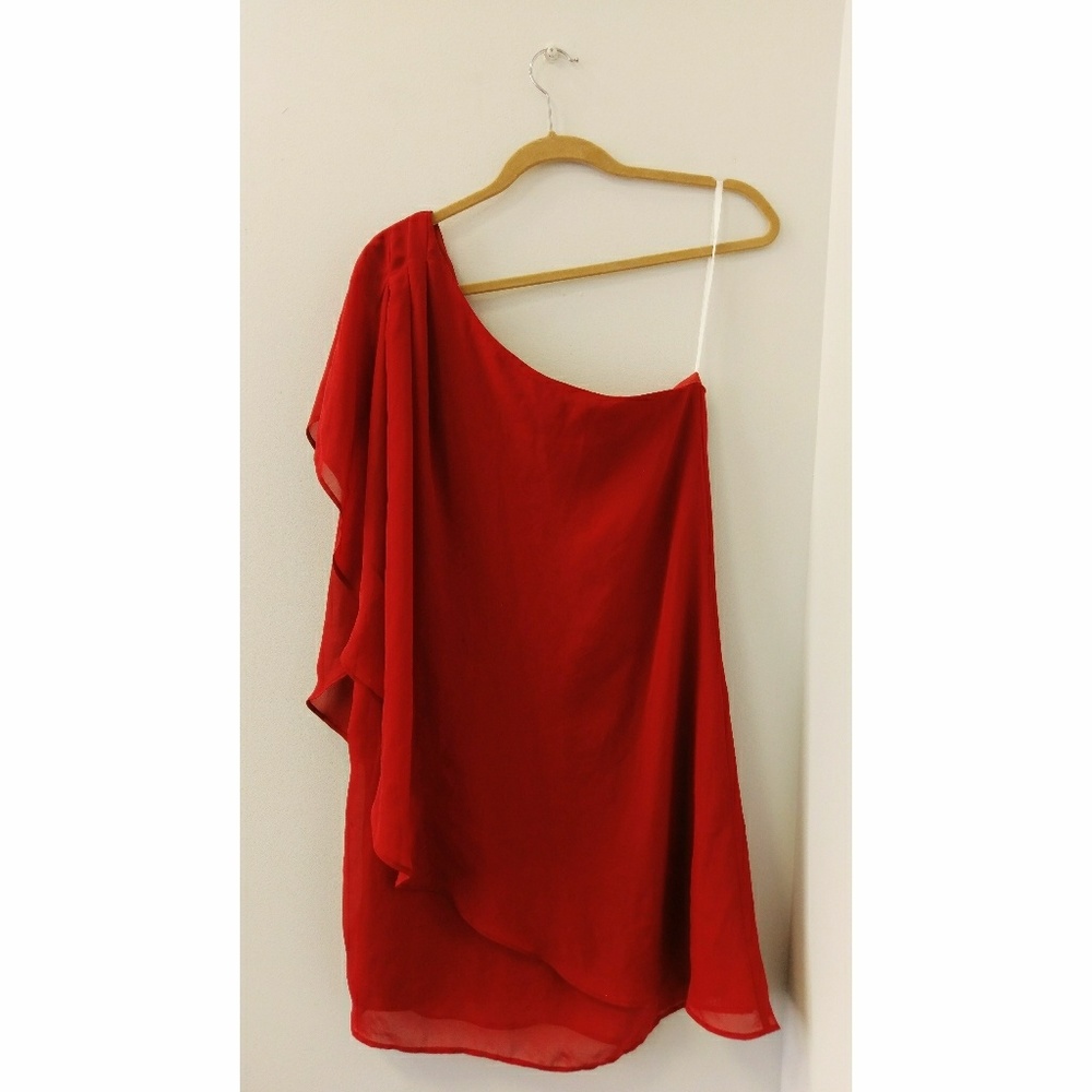 NWT Charming Charlie Size M Red One shoulder dress